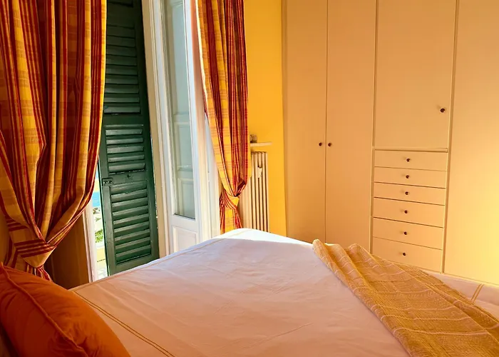 Belle Ile Lake View Suite