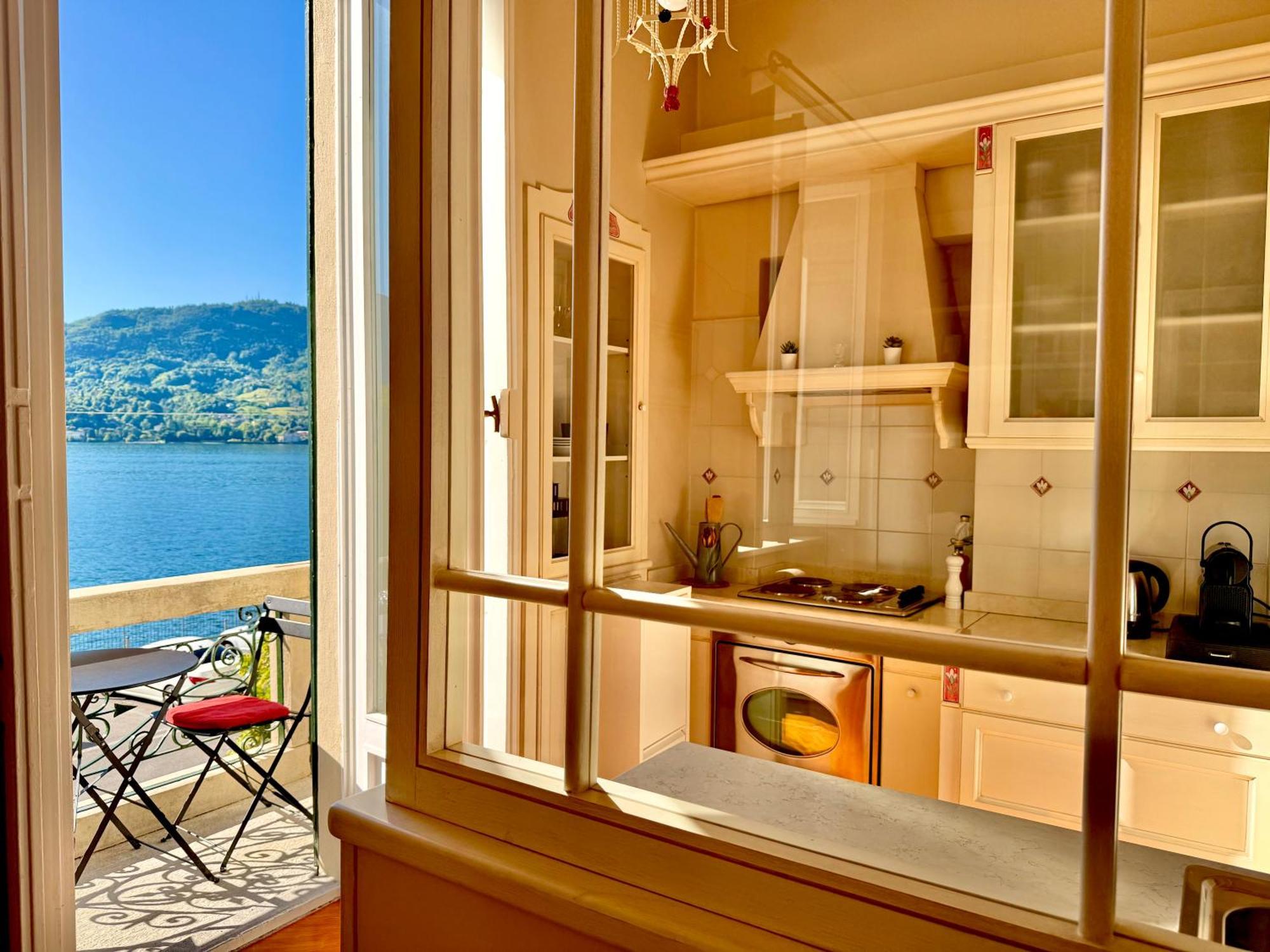 Belle Ile View Apartment Cadenabbia